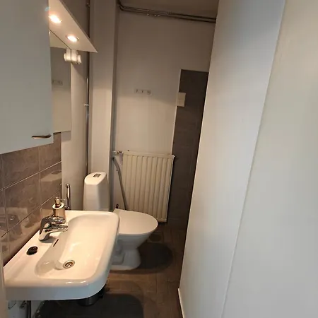 Yksioe Kaupungissa *