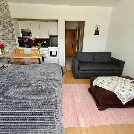 Yksioe Kaupungissa *