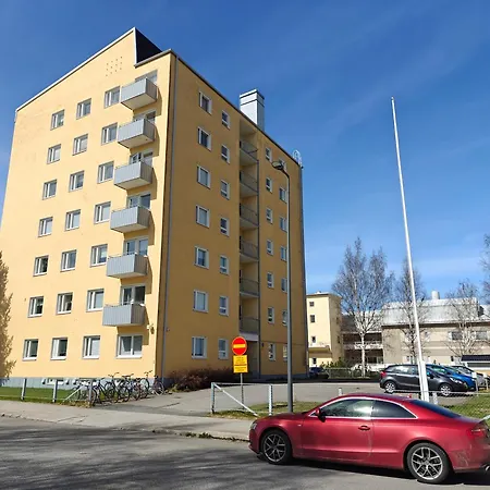 Apartment Yksioe Kaupungissa
